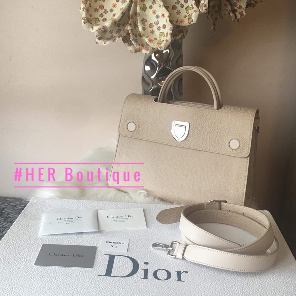 ❌SOLD❌DIOREVER MEDIUM SIZE